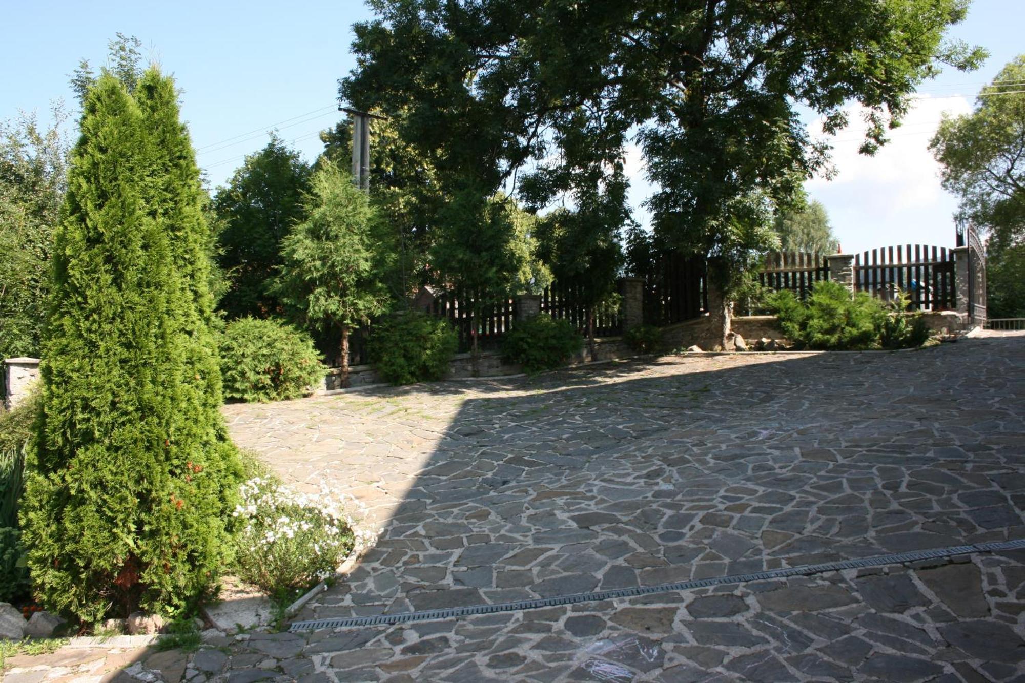 Penzion Fantazia Michalova - Brezno-Muranska Planina Экстерьер фото