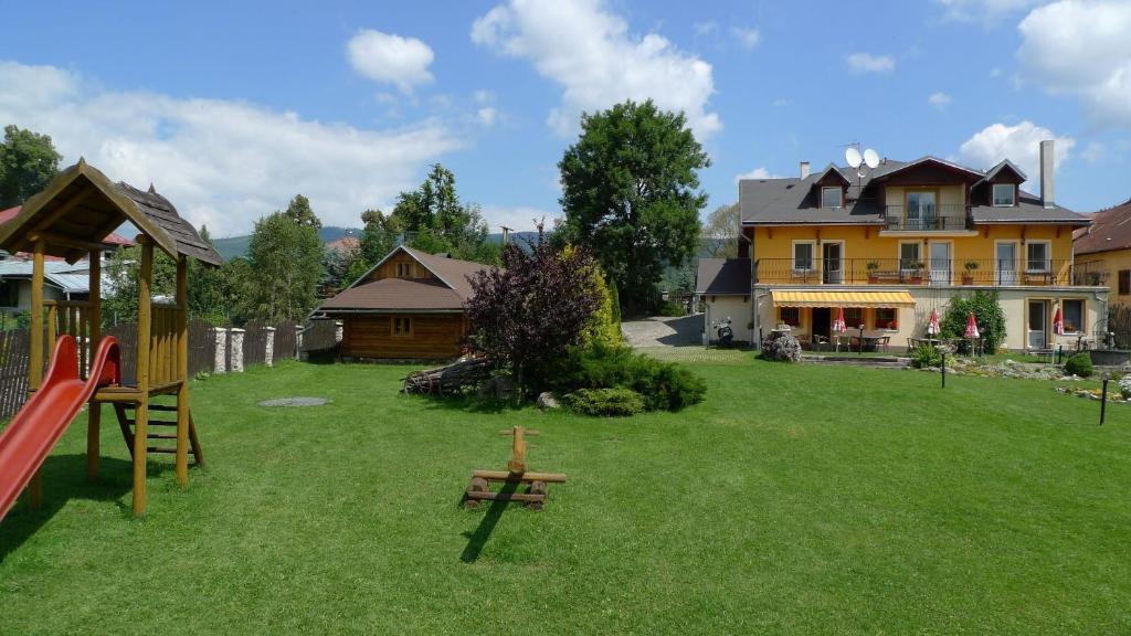 Penzion Fantazia Michalova - Brezno-Muranska Planina Экстерьер фото